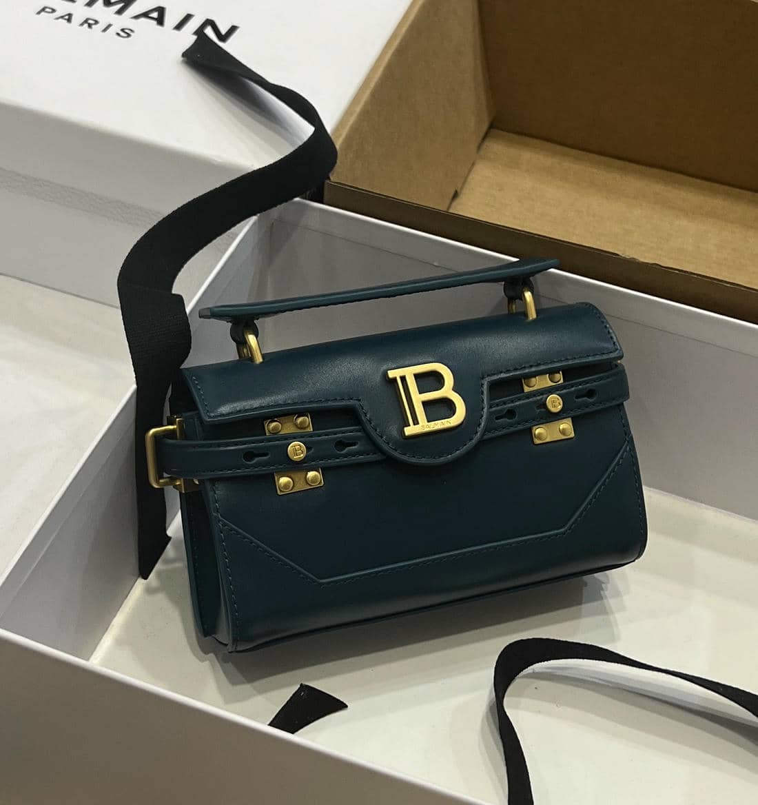 000109 Balmain Bag